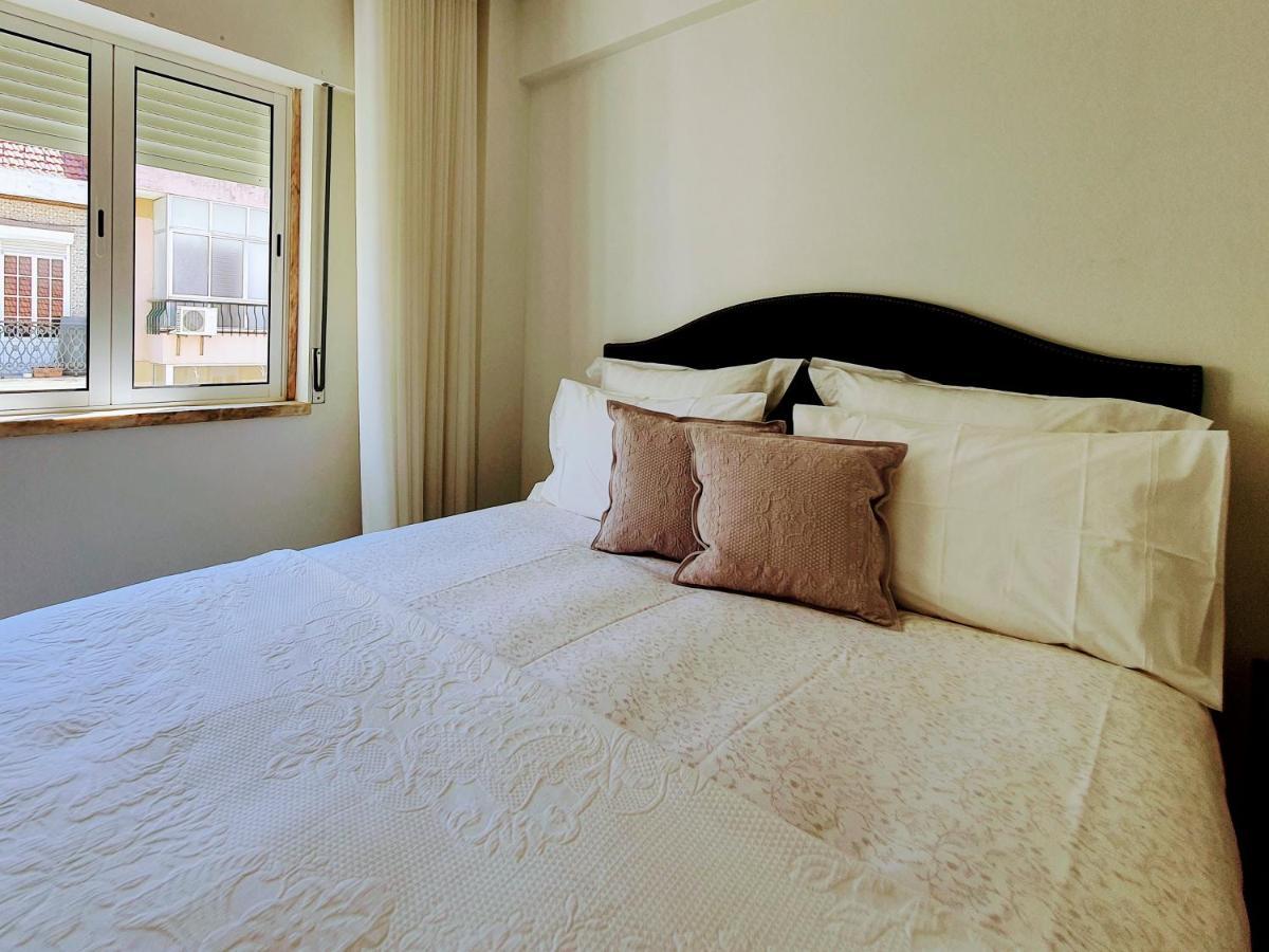 Apartment Praca Do Chile Deluxe By Village Lissabon